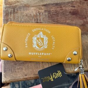 Harry Potter Hufflepuff Yellow Wallet